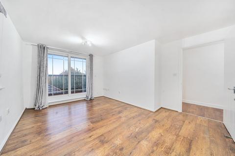 2 bedroom flat for sale, Croydon Road, Beckenham, Kent, BR3