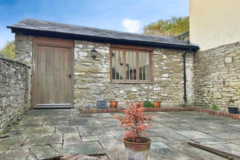 4 bedroom detached house for sale, KINGTON  HR5 3BA