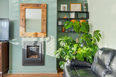 3 bedroom terraced house for sale, Lodge Avenue, Croydon, Surrey