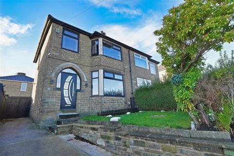 3 bedroom semi-detached house for sale, Moor End Road, Halifax