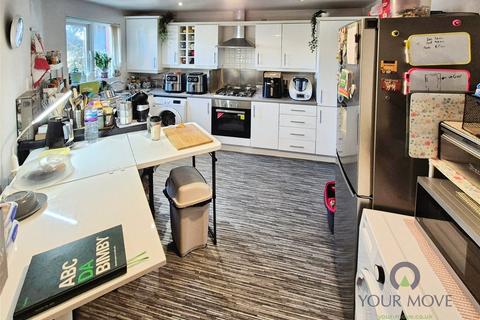 3 bedroom terraced house for sale, Wycliffe Street, Burslem, Staffordshire ST6