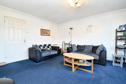 undefined, Voltaire Avenue, St. James Court, M6