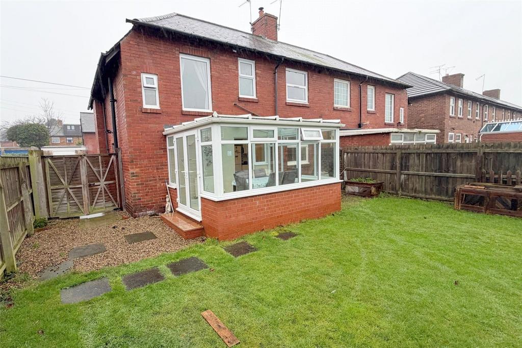 Rear Garden (2)