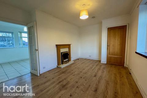 2 bedroom semi-detached house to rent, Fairway Green, BILSTON