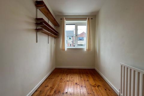 undefined, Low Road, Sheffield S6
