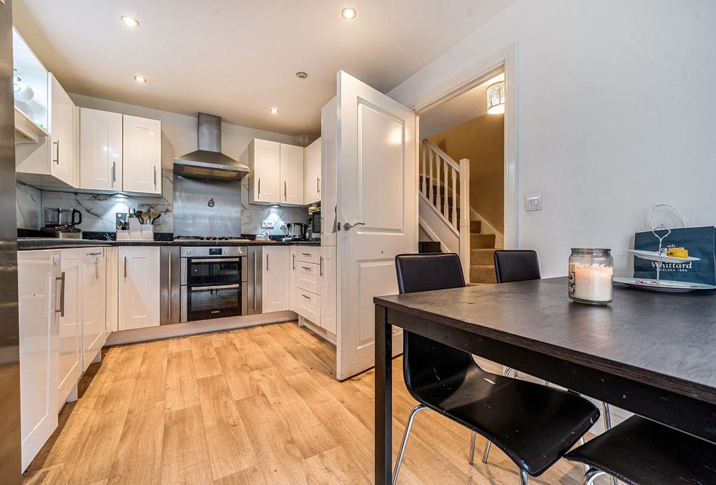 1385203-16-69284e...