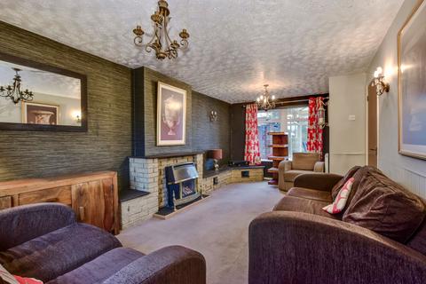 2 bedroom terraced house for sale, High Road, Leavesden, WD25