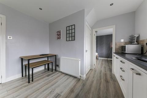 2 bedroom semi-detached house for sale, Felton Drive, Forest Hall, NE12