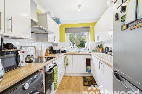 undefined, Lower Queens Road, Ashford, Ashford, TN24