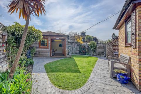 undefined, 8 Friars Mead, London, Greater London, E14 3JZ