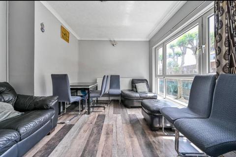 undefined, Somerford Grove Estate, London, N16