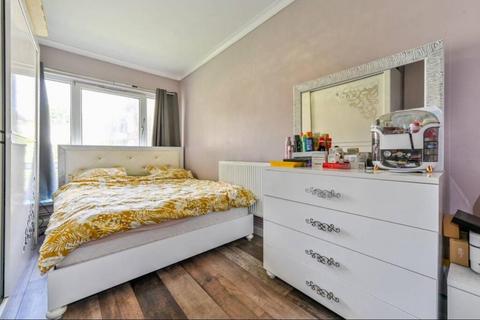undefined, Somerford Grove Estate, London, N16