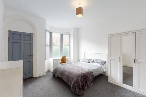 5 bedroom house to rent, Shoreham Street, Sheffield S2