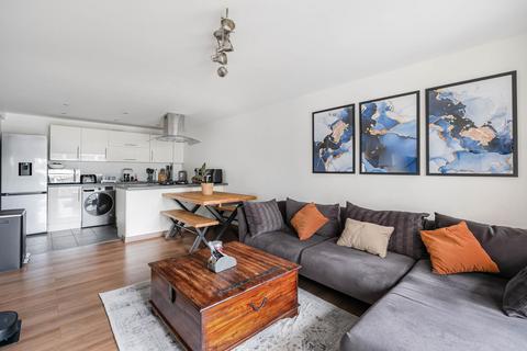 2 bedroom apartment for sale, Aberfeldy Street, London