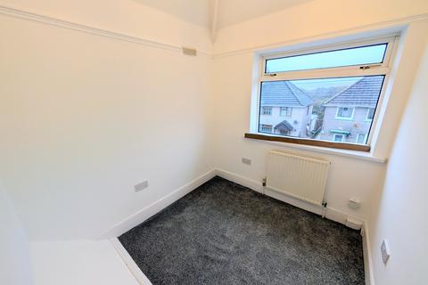 3 bedroom semi-detached house to rent, Westfield Way, Malpas, Newport
