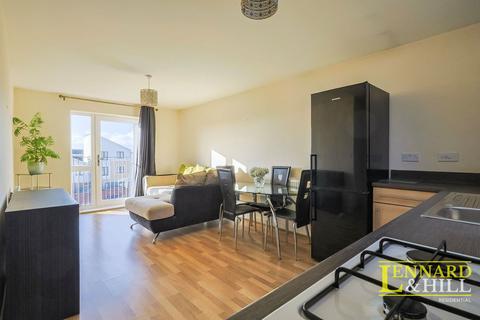 undefined, Meadow Drive, South Ockendon RM15