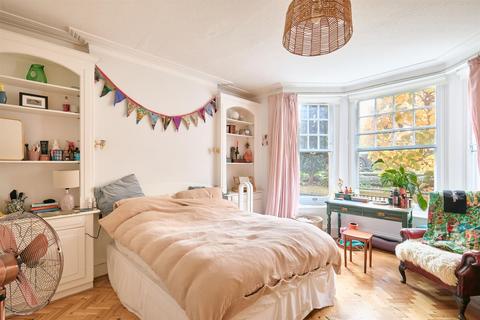 2 bedroom flat to rent, Kenilworth Court, Putney, SW15