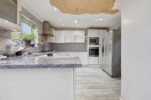 3 bedroom end of terrace house for sale, Durants Road, Enfield