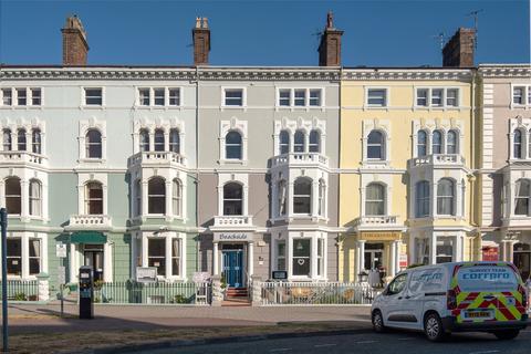 South Parade, Llandudno, Conwy, LL30