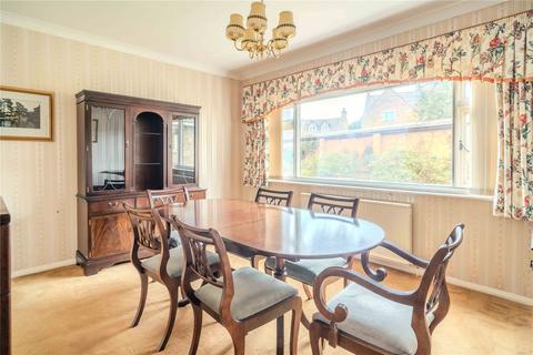 undefined, Lifford Gardens, Broadway, Worcestershire, WR12