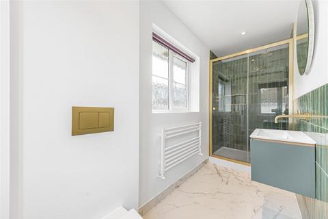 4 bedroom semi-detached house for sale, Baker Crescent, Dartford, Kent