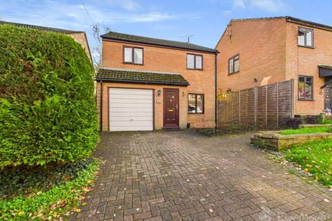 MELROSE CLOSE, BORDON, HAMPSHIRE, GU35