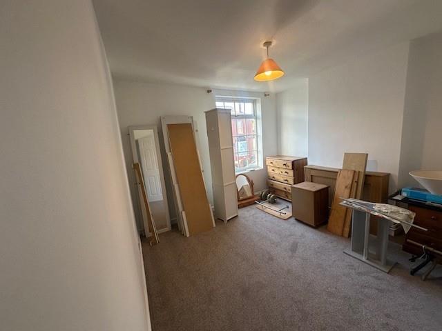 Master bedroom.jpg