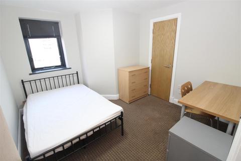 5 bedroom flat to rent, Darran Street, Cardiff CF24