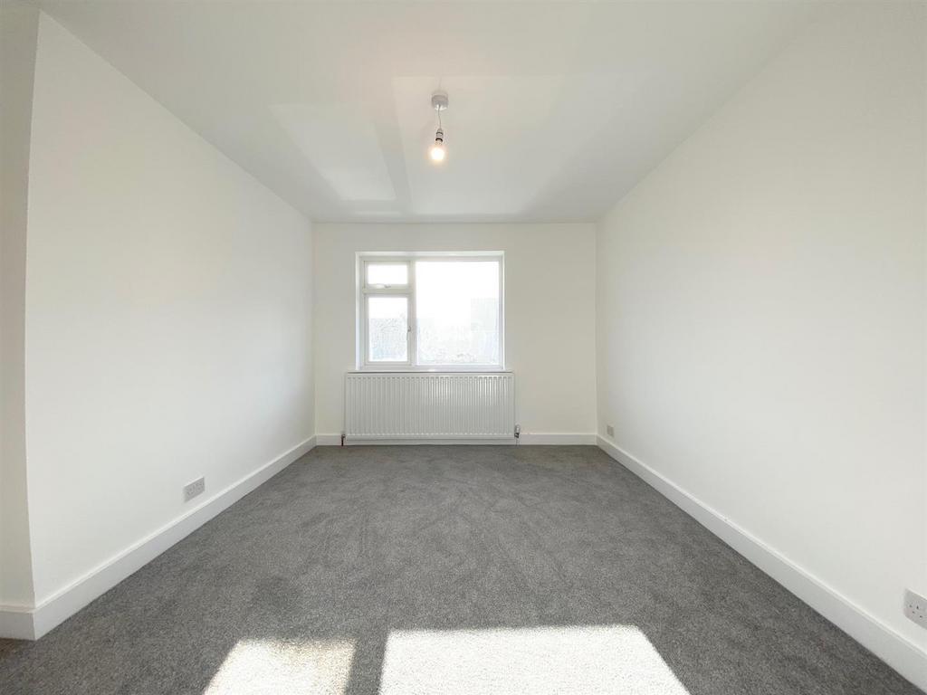 Second Room - 2.jpg