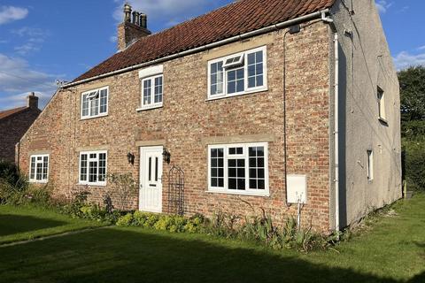 4 bedroom house to rent, Scrayingham, York