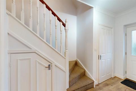 undefined, Ravel Close, Stamford