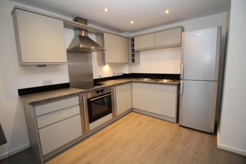 2 bedroom flat to rent, 1c Elmira Way, Salford, M5