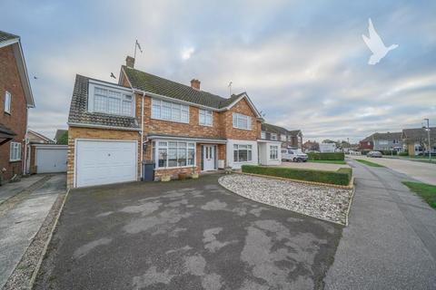 4 bedroom semi-detached house for sale, Long Brandocks, Writtle