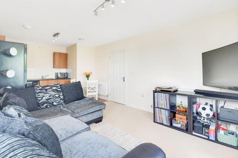 1 bedroom flat for sale, Daimler Drive, Dunstable LU6