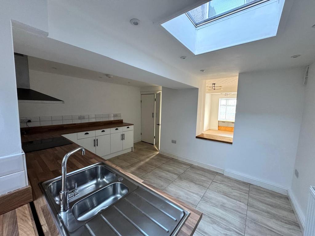 PHOTO-2025-12-02-11-38-04 copy 4