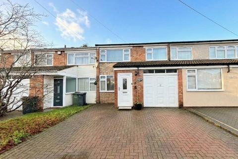 3 bedroom terraced house for sale, Moat Farm Drive, Warwickshire CV12