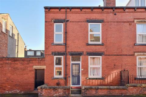 2 bedroom terraced house for sale, Edinburgh Place, Leeds, West Yorkshire