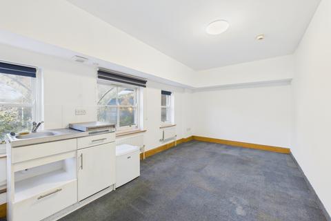 1 bedroom house of multiple occupation to rent, Room, The Clock House, Frogmoor, High Wycombe, Buckinghamshire, HP13 5DL