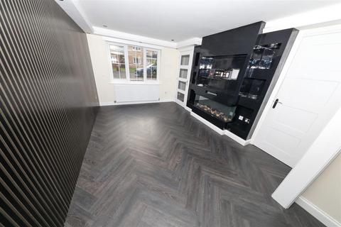 undefined, Woodlea Grove, Glenrothes