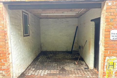 House for sale, Higher Mill Lane, Cullompton, Devon, EX15