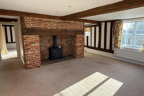 undefined, Framlingham