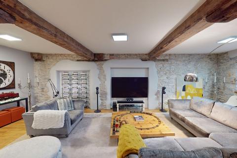 undefined, New Street, Plymouth, PL1