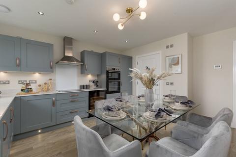 3 bedroom terraced house for sale, Plot 14, Bothwell - Mid Terrace at Central Square, Duntarvie Castle Road, EH52