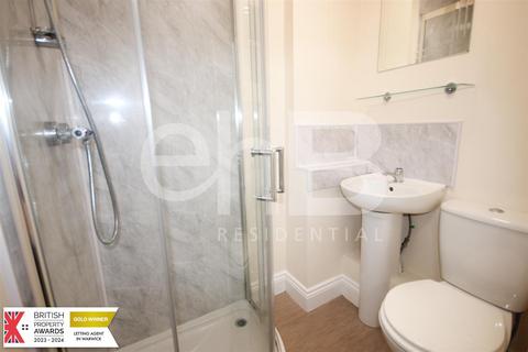 undefined, Room - Saltisford, Warwick