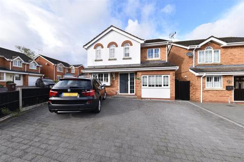 undefined, Jackdaw Close, Stevenage