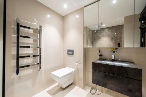 2 bedroom flat to rent, Radnor Terrace, London