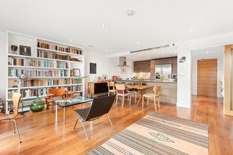 2 bedroom flat to rent, Dolphin House, Lensbury Avenue, London