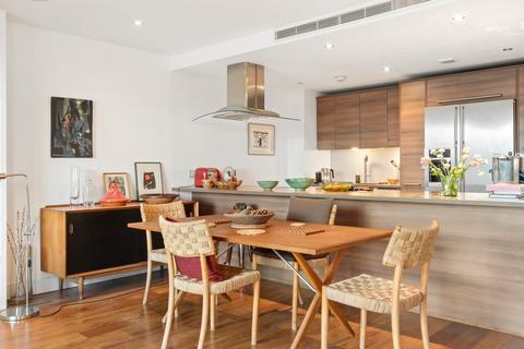 2 bedroom flat to rent, Dolphin House, Lensbury Avenue, London