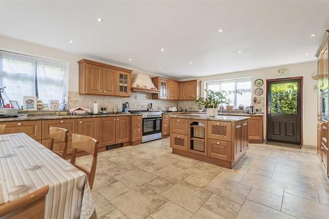 undefined, Christchurch Crescent, Radlett