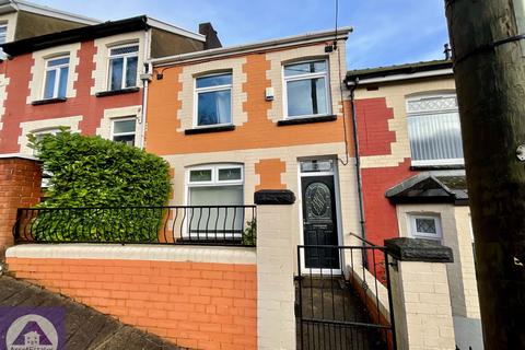 3 bedroom terraced house to rent, Kimberley Road, Six Bells, Abertillery